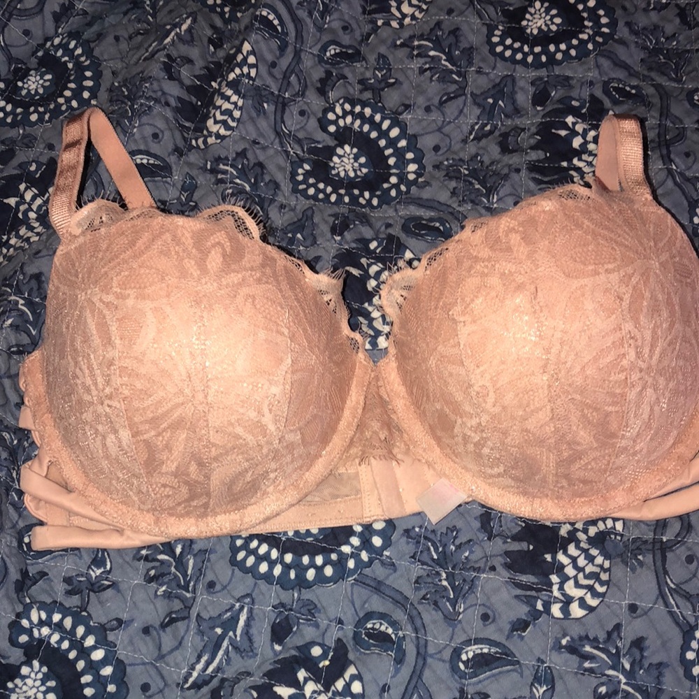 VS PINK push-up bra